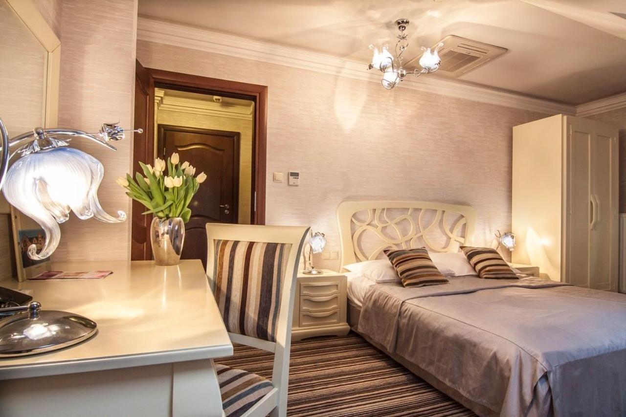 Hotel Fajkier Крочице Экстерьер фото