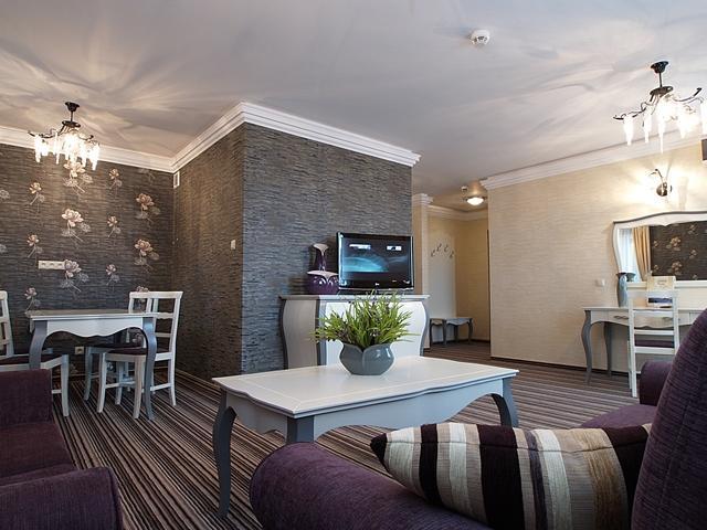 Hotel Fajkier Крочице Экстерьер фото